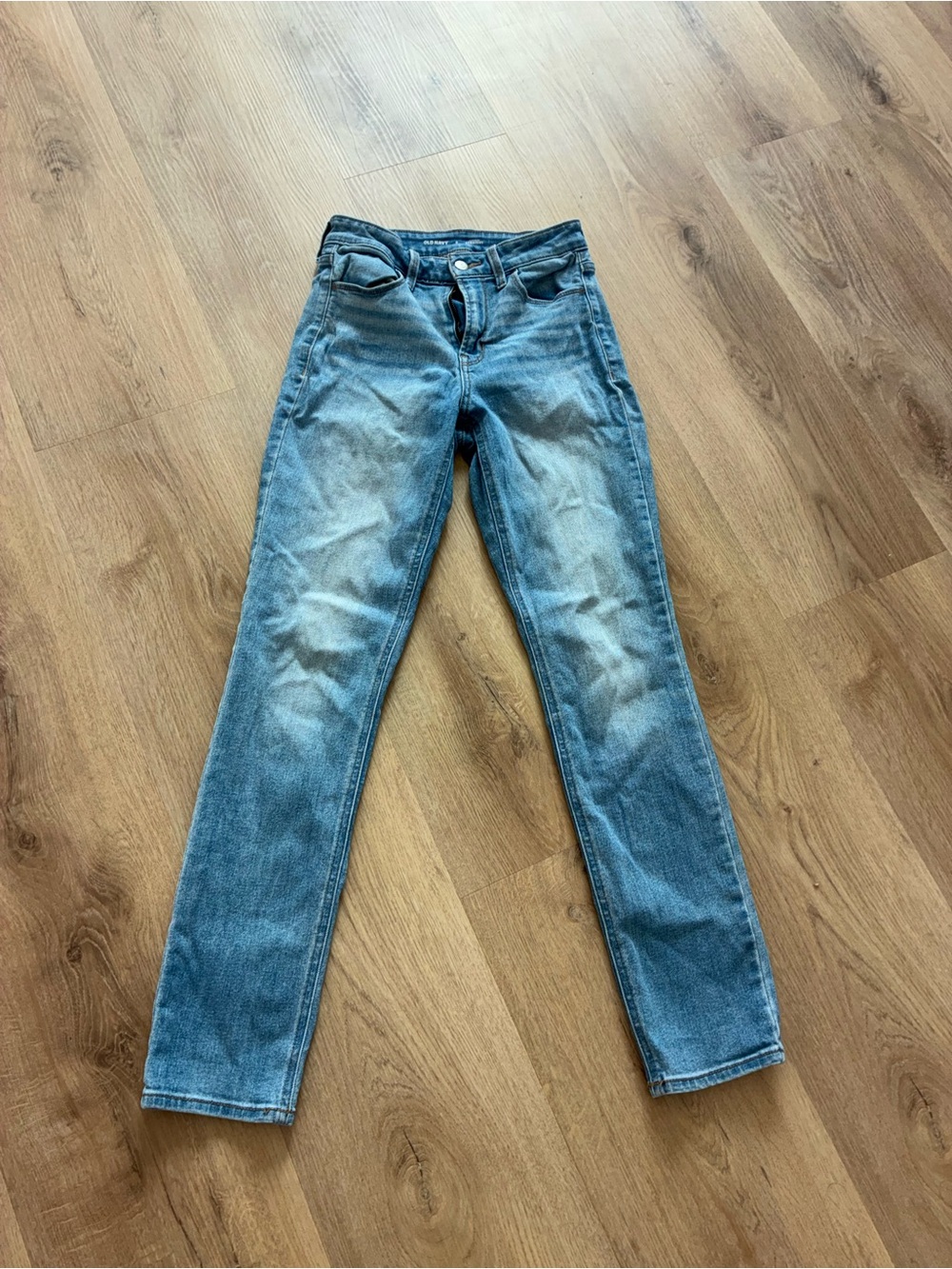 Women’s Mid-Blue Skinny Jeans — Stretch Denim